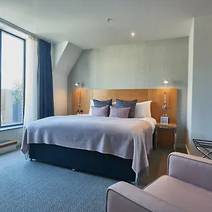 4* Szálloda Apex City Of